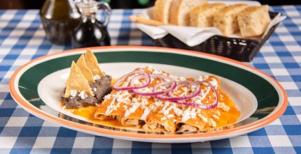 enchiladasrojasitaliannis.jpg